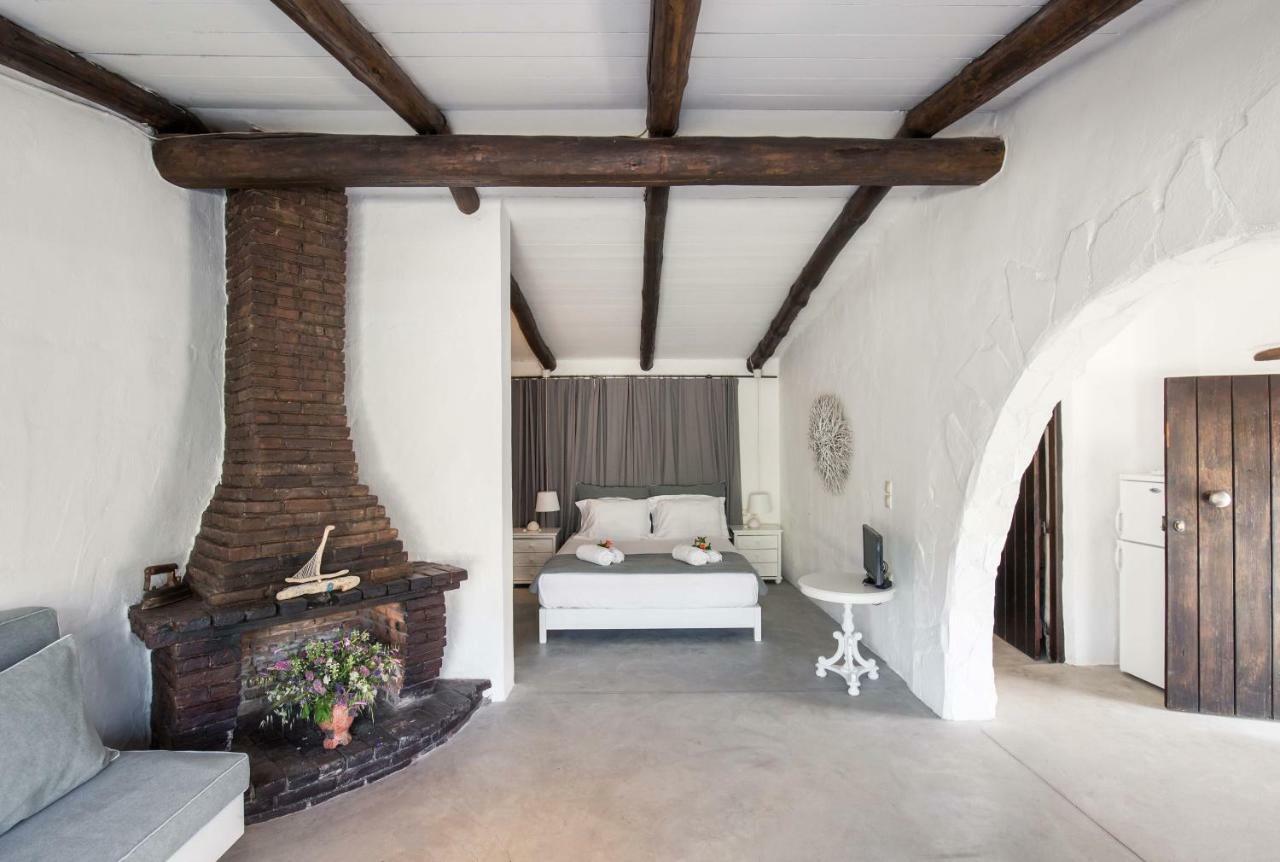 Monastery Estate Guesthouse スーギア エクステリア 写真