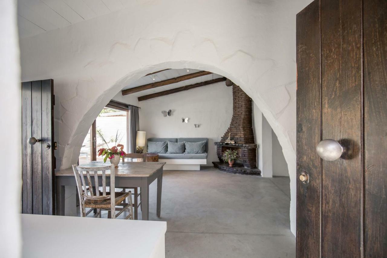 Monastery Estate Guesthouse スーギア エクステリア 写真