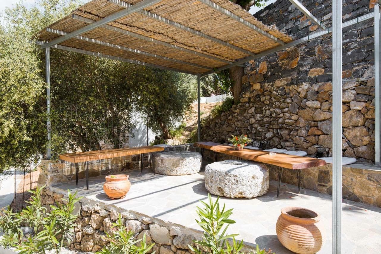 Monastery Estate Guesthouse スーギア エクステリア 写真