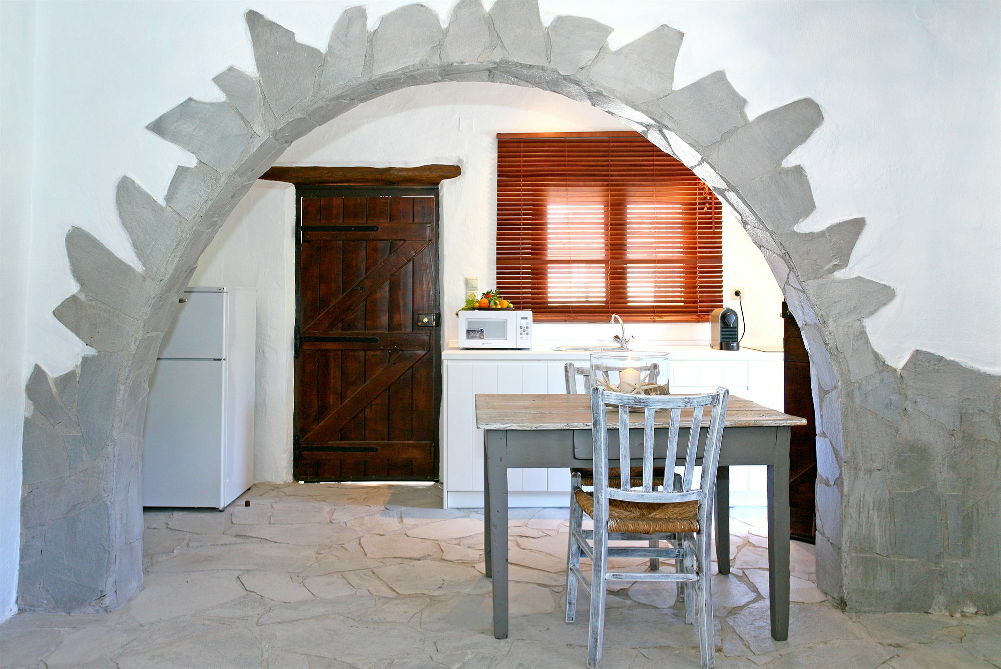 Monastery Estate Guesthouse スーギア エクステリア 写真